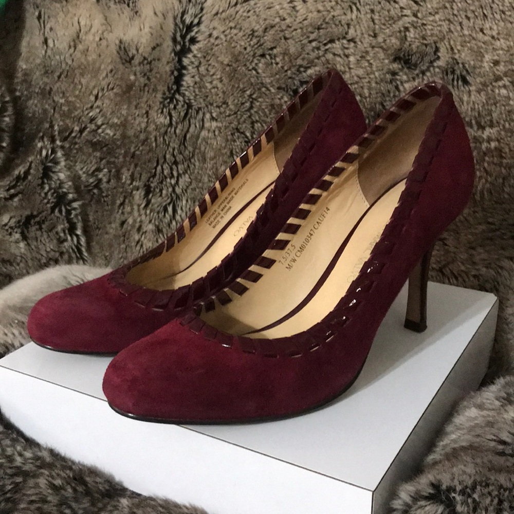 Carmen Marc Valvo Burgundy Leather Heels